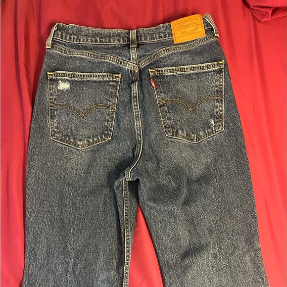 Levi’s high rise flare jeans - Picture 5 of 6